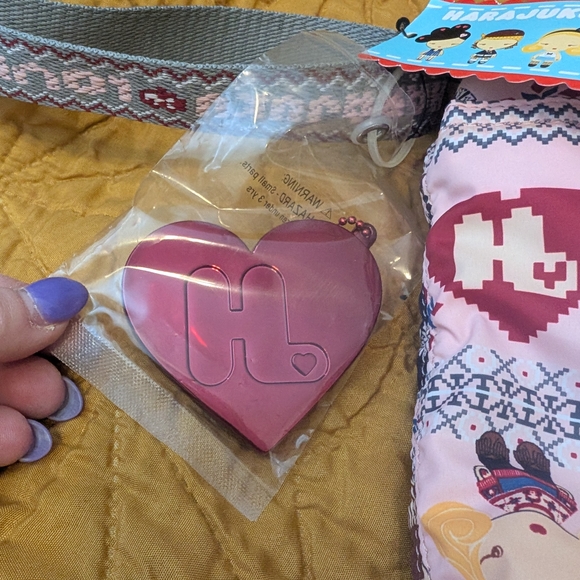 Harajuku Lovers Shoulder Bag - Picture 2 of 4